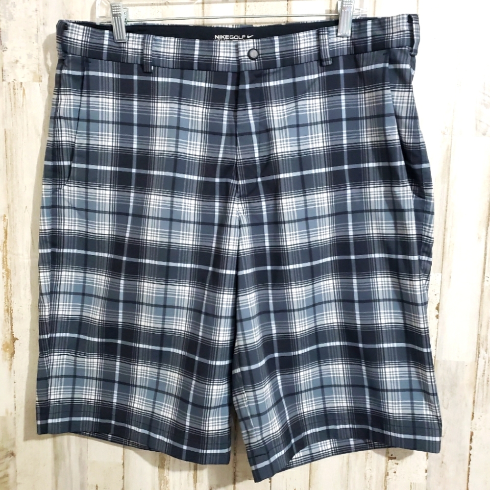 Nike Dri Fit Golf Plaid Shorts size 36